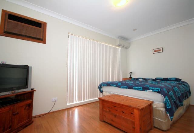 11 Rookwood Road, YAGOONA NSW 2199, Yagoona - Thumbnail 5
