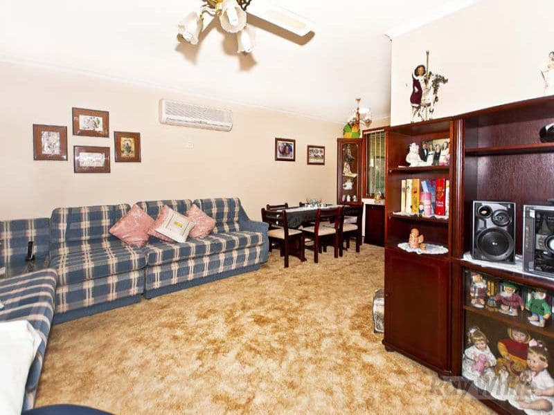 35 Gundagai Crescent, WAKELEY NSW 2176, Wakeley - Thumbnail 4