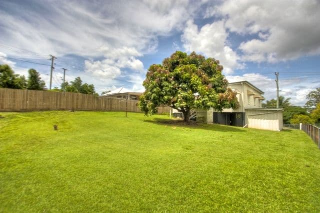 5 Musgrave Street, NORTH IPSWICH QLD 4305, North Ipswich - Thumbnail 4