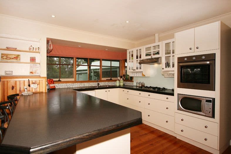 103 Walker Road, SEVILLE VIC 3139, Seville - Thumbnail 3