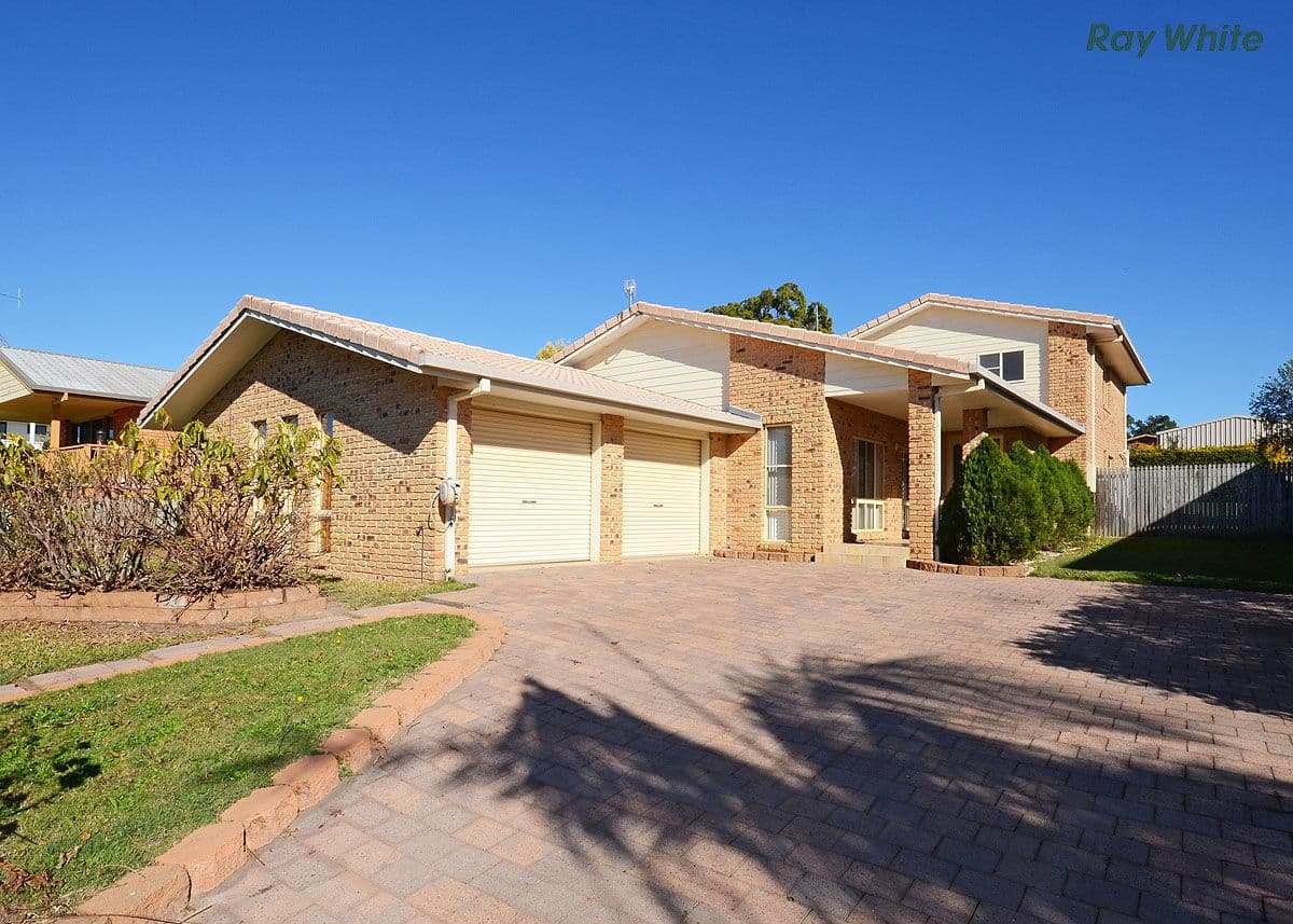 33 Haydn Drive, KAWUNGAN QLD 4655, Kawungan - Image 1