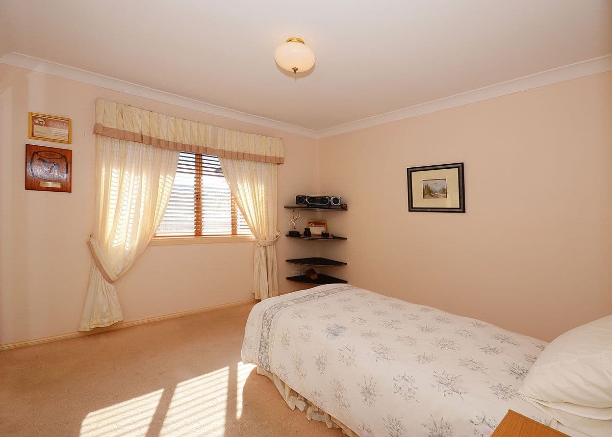 33 Haydn Drive, KAWUNGAN QLD 4655, Kawungan - Thumbnail 7