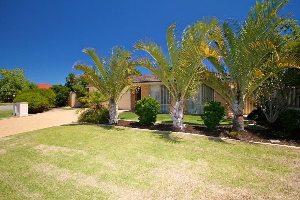 30 Alsace Avenue, CAVERSHAM WA 6055, Caversham - Image 1