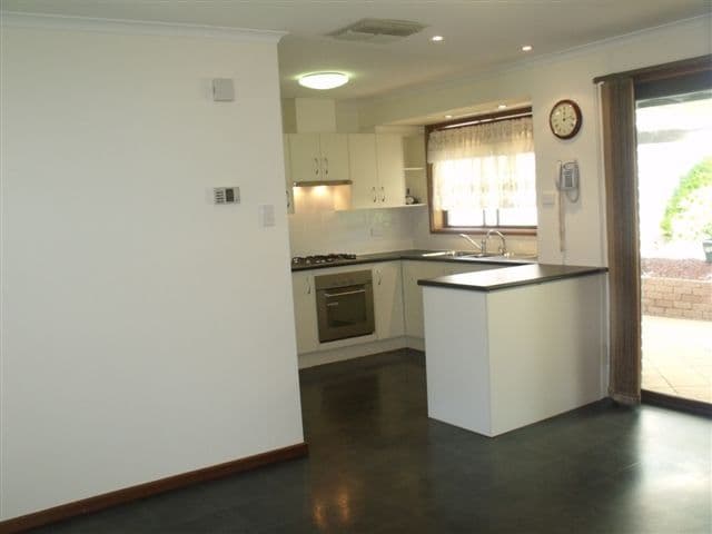 27 Luringa Close, CRAIGMORE SA 5114, Craigmore - Thumbnail 7