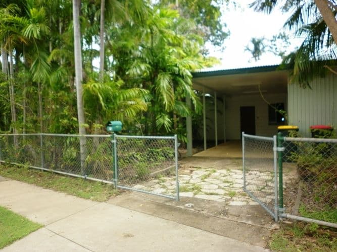 16 Pandanus Street, NIGHTCLIFF NT 0810, Nightcliff - Thumbnail 2