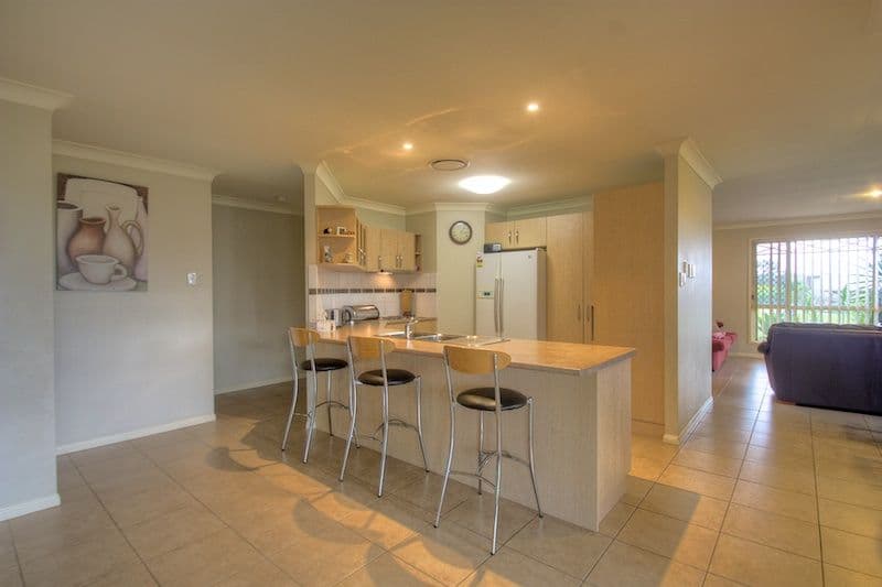 78 Mellor Place, BRASSALL QLD 4305, Brassall - Thumbnail 2