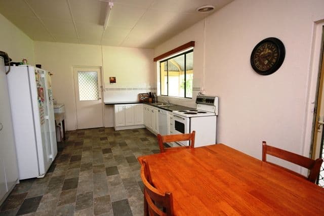 Section 55 Govt Road, CLARE SA 5453, Clare - Thumbnail 2