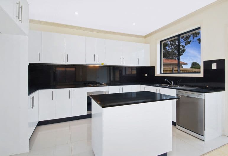 13 Napier Crescent, NORTH RYDE NSW 2113, North Ryde - Thumbnail 3