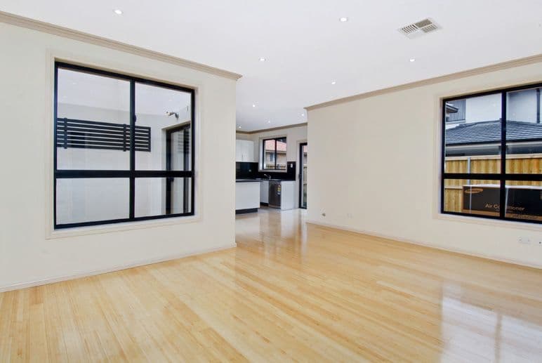 13 Napier Crescent, NORTH RYDE NSW 2113, North Ryde - Thumbnail 4