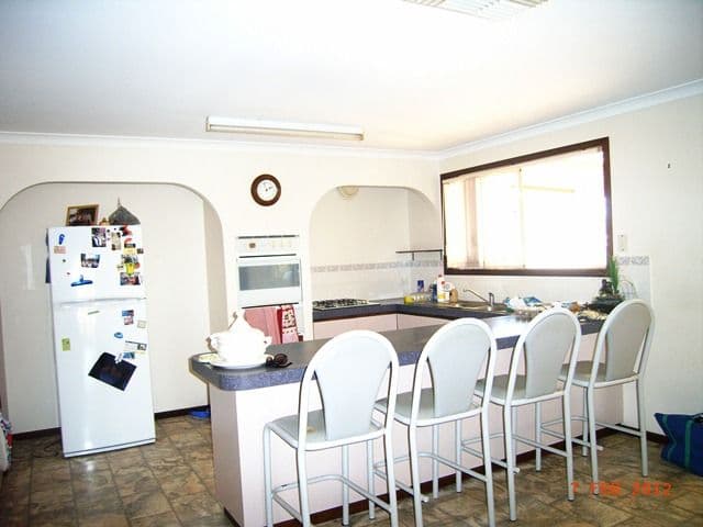 15 Gooch Street, THREE SPRINGS WA 6519, Three Springs - Thumbnail 3