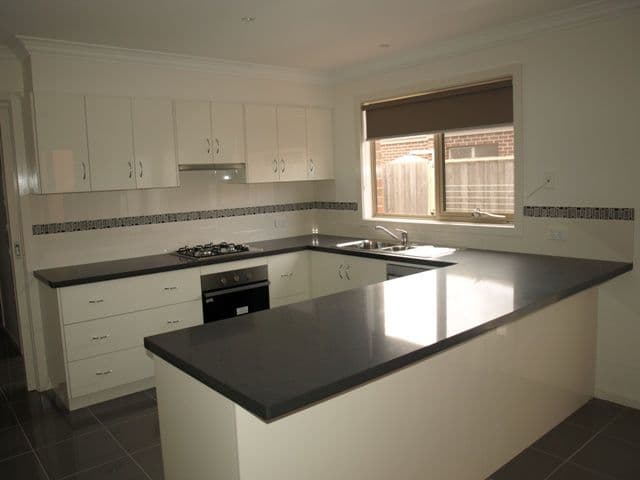 64 Queens Road, WARRNAMBOOL VIC 3280, Warrnambool - Thumbnail 8