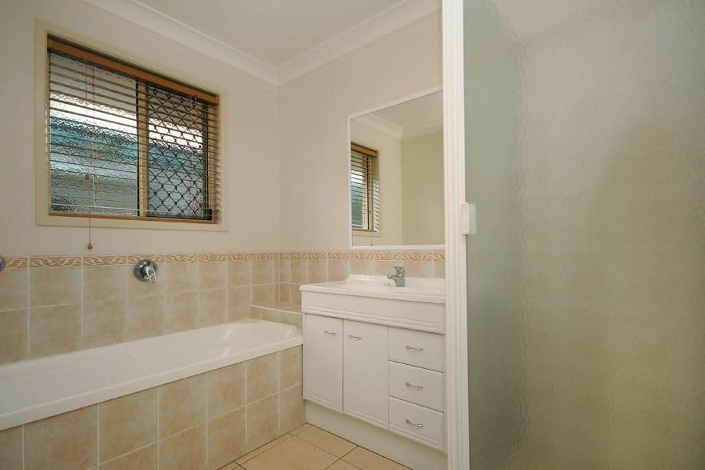 27 Girrawheen Street, RANGEVILLE QLD 4350, Rangeville - Thumbnail 7