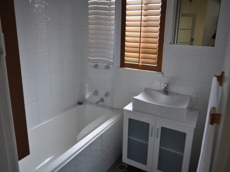 1 Warwick, PUNCHBOWL NSW 2196, Punchbowl - Thumbnail 5