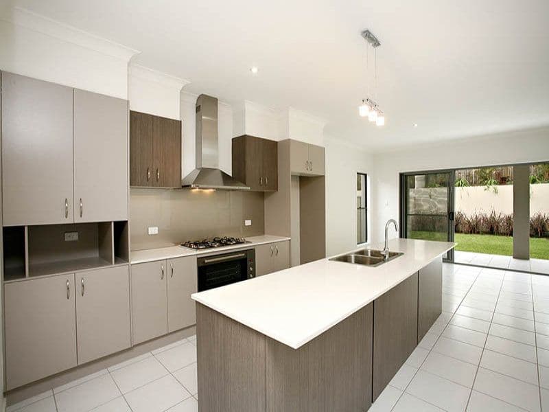 27 Walker Street, CORINDA QLD 4075, Corinda - Thumbnail 2