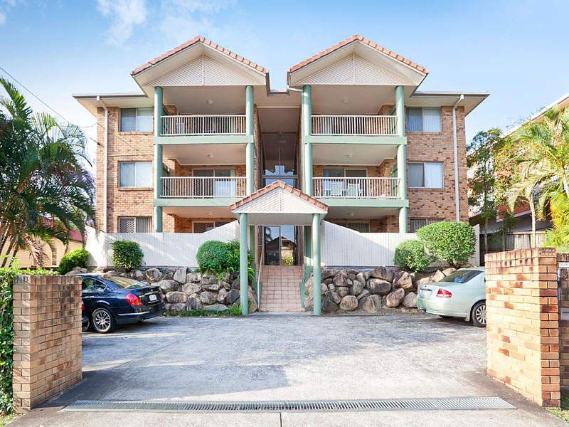 39 Ada Street, TARINGA QLD 4068, Taringa - Thumbnail 2