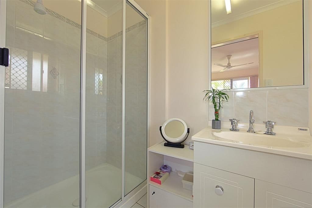 12 Maike Street, KALKIE QLD 4670, Kalkie - Thumbnail 7