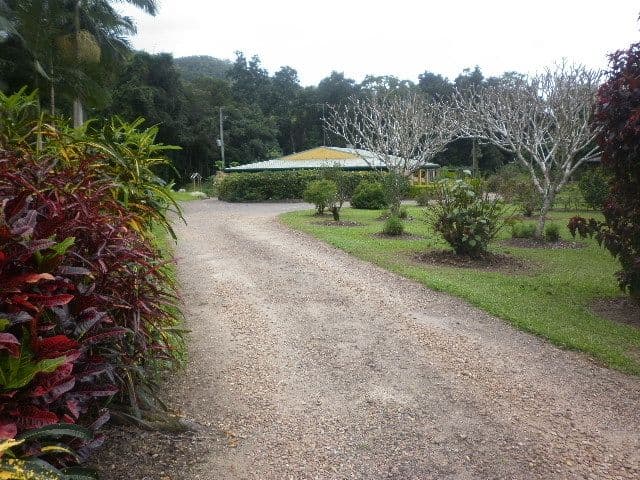 320 Mount Gardiner Road, BEMERSIDE QLD 4850, Bemerside - Thumbnail 2