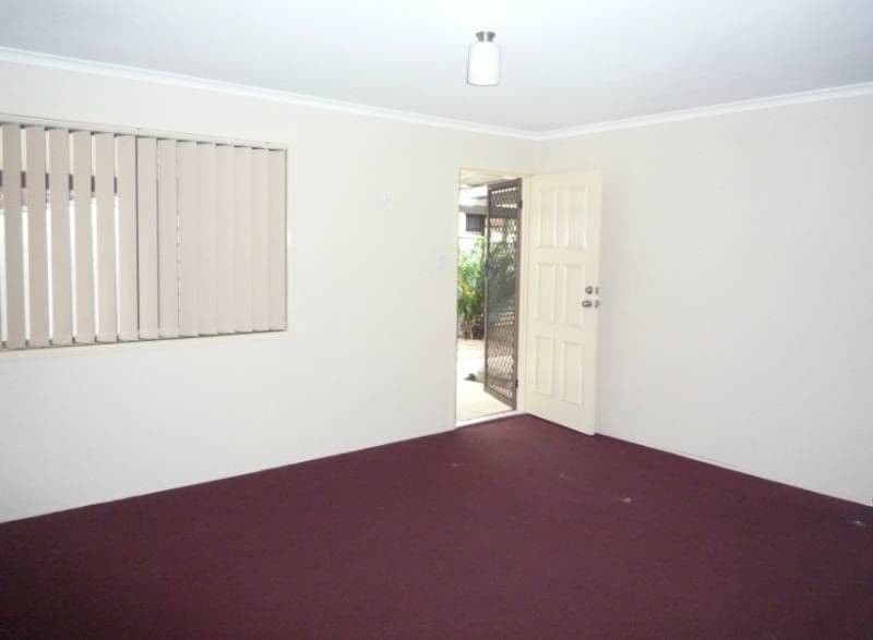 19 Tysoe Street, DECEPTION BAY QLD 4508, Deception Bay - Thumbnail 4