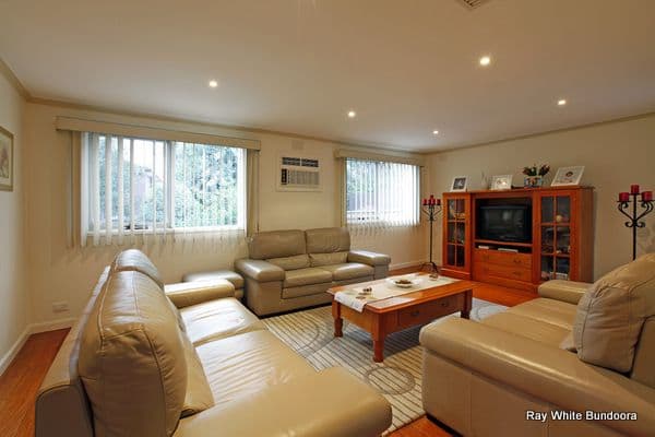 30 Streeton Circuit, MILL PARK VIC 3082, Mill Park - Thumbnail 6