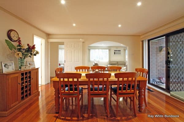 30 Streeton Circuit, MILL PARK VIC 3082, Mill Park - Thumbnail 5