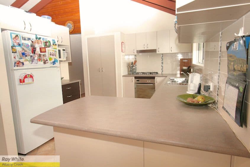15 Longford Street, EVERTON HILLS QLD 4053, Everton Hills - Thumbnail 6
