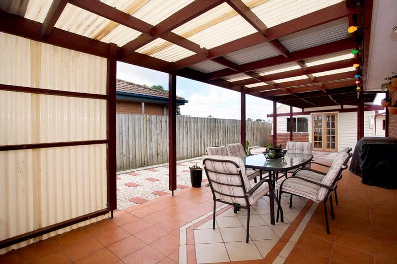 31 Carbine Drive, ST ALBANS PARK VIC 3219, St Albans Park - Thumbnail 3