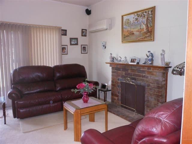 11 Reginald Street, MOUNT LOFTY QLD 4350, Mount Lofty - Thumbnail 3