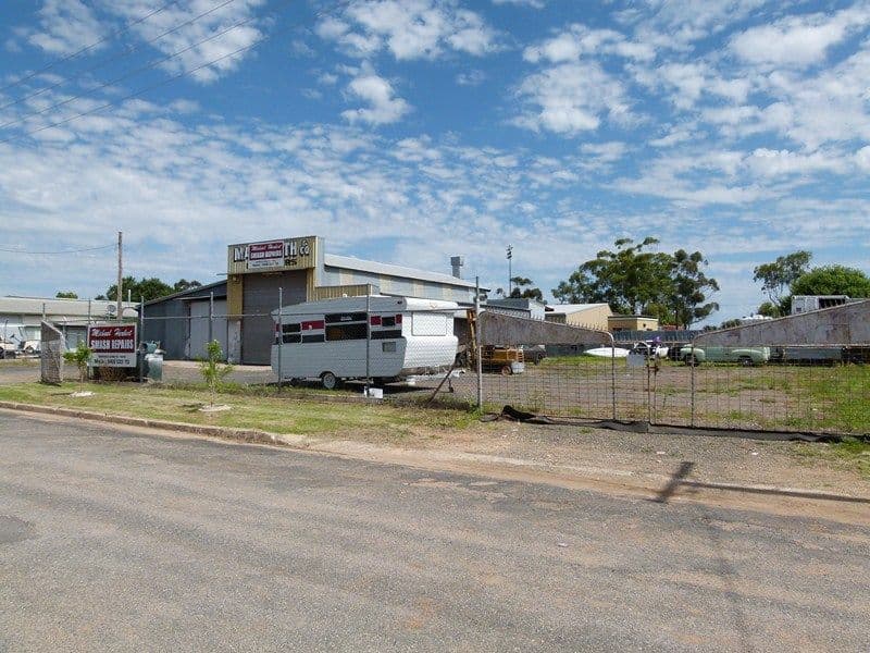 9-11 Lynette Street, FORBES NSW 2871, Forbes - Thumbnail 3