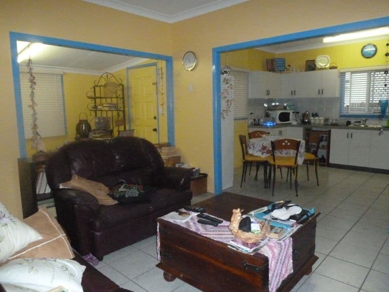 70 Bannister Street, SOUTH MACKAY QLD 4740, South Mackay - Thumbnail 3
