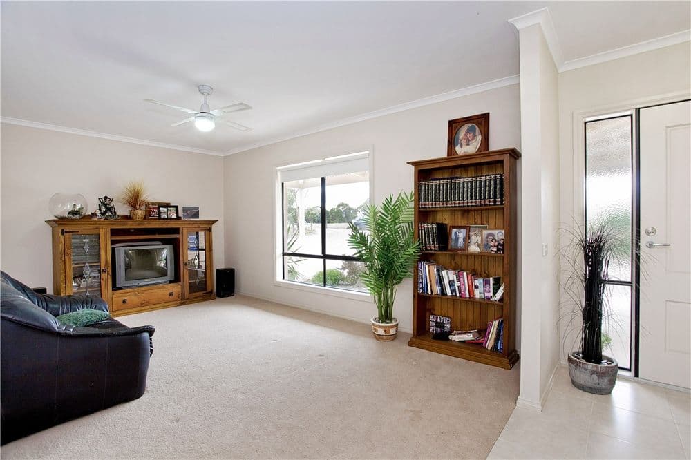 64 Broom Road, LETHBRIDGE VIC 3332, Lethbridge - Thumbnail 6