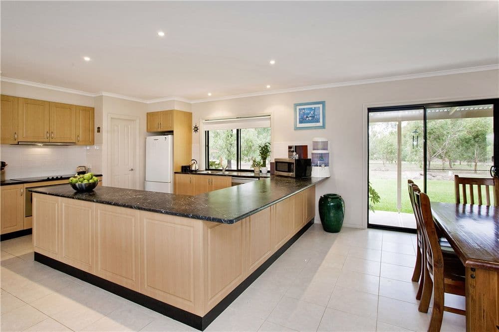 64 Broom Road, LETHBRIDGE VIC 3332, Lethbridge - Thumbnail 2