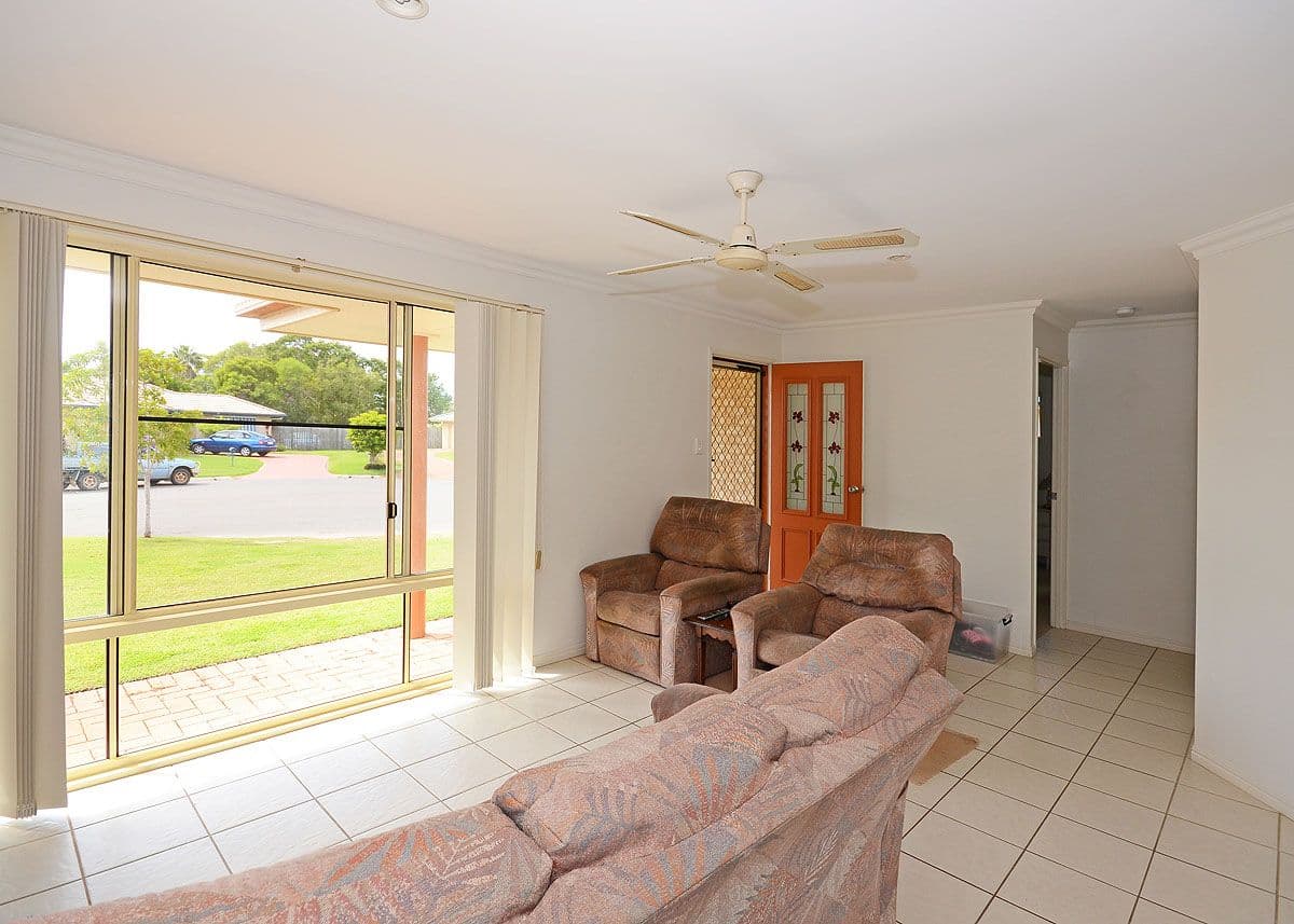 15 Durham Court, KAWUNGAN QLD 4655, Kawungan - Thumbnail 2