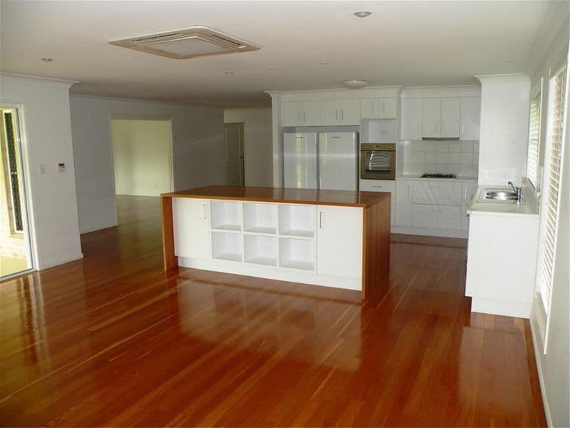 24 Kristie Drive, ROCKYVIEW QLD 4701, Rockyview - Thumbnail 3