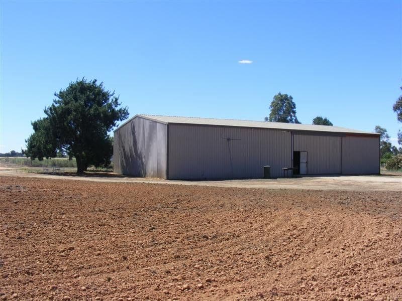 61 Farleigh Reserve Road, COWRA NSW 2794, Cowra - Thumbnail 5
