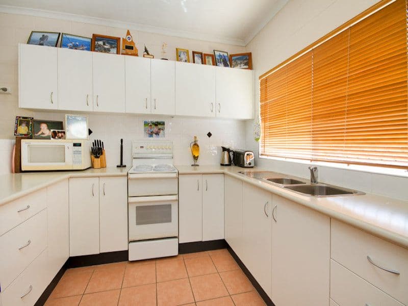 11 Adventure Close, BENTLEY PARK QLD 4869, Bentley Park - Thumbnail 7