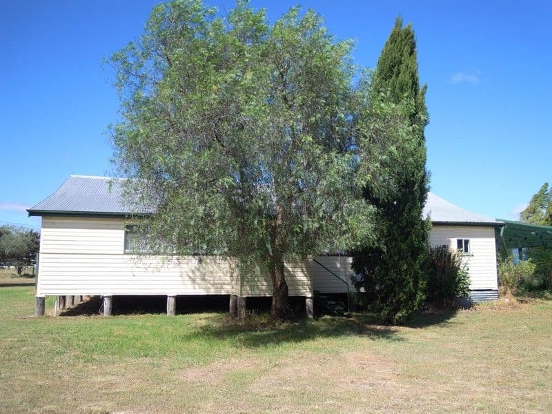 50 Boundary Road, PITTSWORTH QLD 4356, Pittsworth - Thumbnail 4