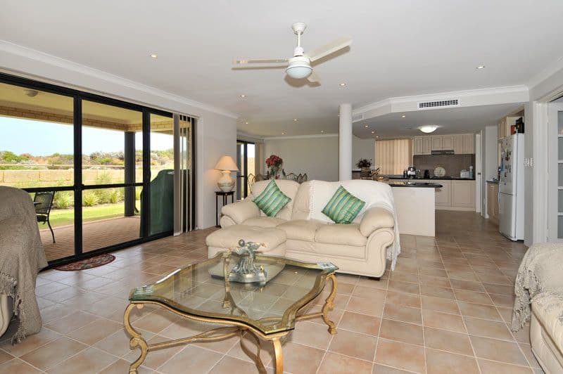 124 Sanctuary Circuit, DAWESVILLE WA 6211, Dawesville - Thumbnail 6