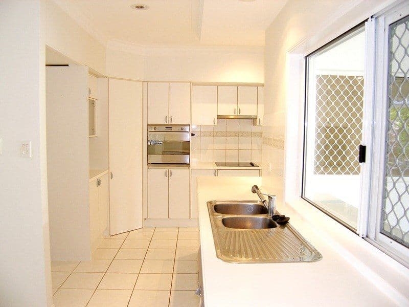 8 Ilse Close, CLIFTON BEACH QLD 4879, Clifton Beach - Thumbnail 3
