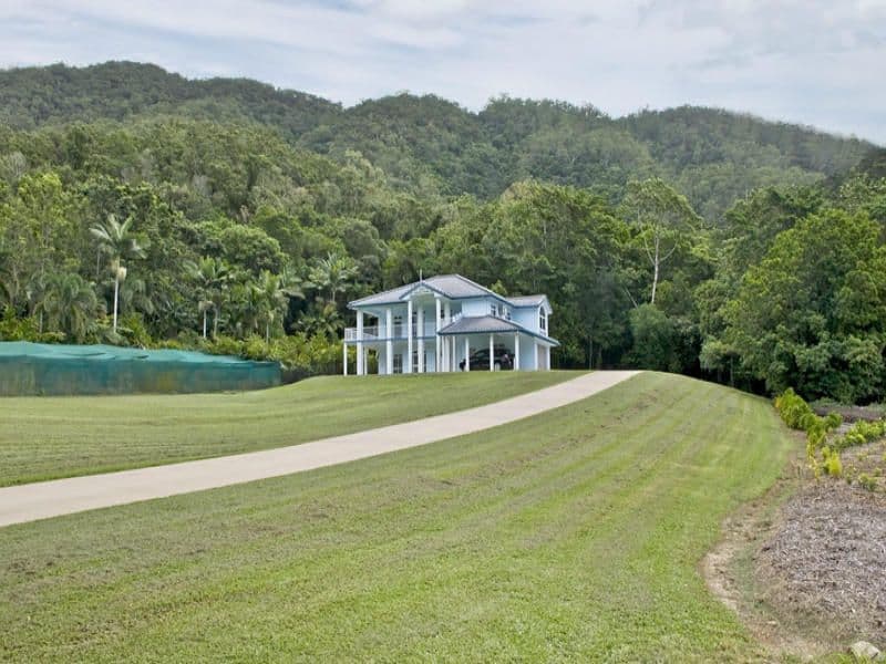 26-28 Woodridge Close, REDLYNCH QLD 4870, Redlynch - Image 1