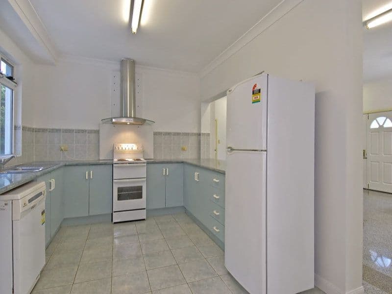 26-28 Woodridge Close, REDLYNCH QLD 4870, Redlynch - Thumbnail 5