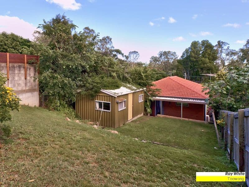 3 Todd Street, TARINGA QLD 4068, Taringa - Thumbnail 6