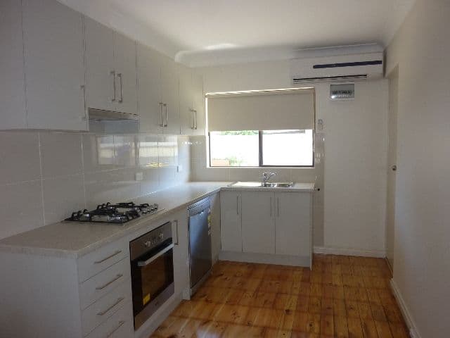 2/39 Cudmore Terrace, HENLEY BEACH SA 5022, Henley Beach - Thumbnail 2