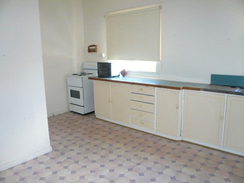 12 Verdun Street, MOWBRAY TAS 7248, Mowbray - Thumbnail 2