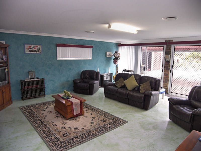 5 Winchester Avenue, BURPENGARY QLD 4505, Burpengary - Thumbnail 8