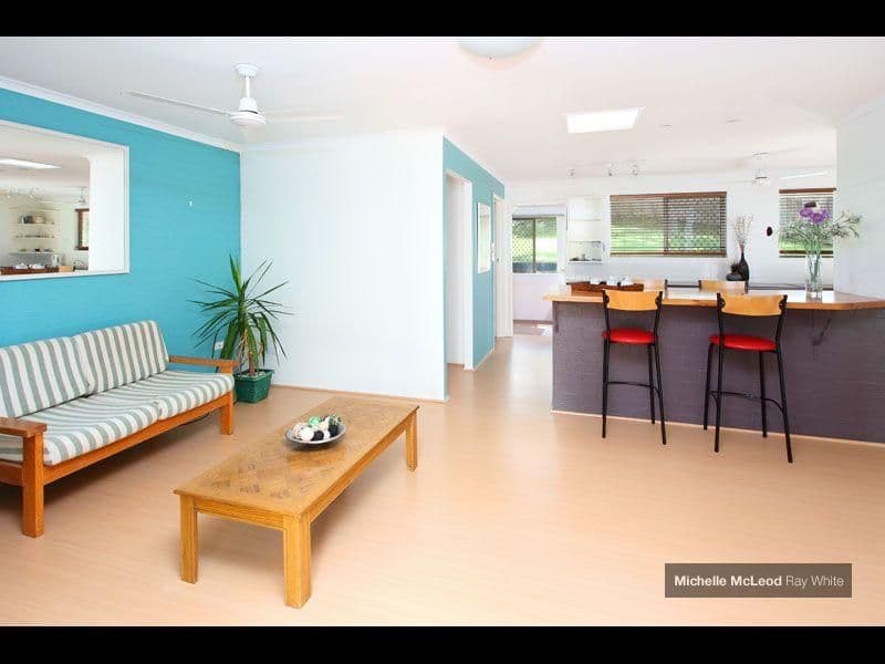 10 Dulhunty Street, CHAPEL HILL QLD 4069, Chapel Hill - Thumbnail 7
