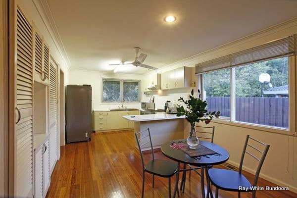 37 Sharpes Road, WATSONIA NORTH VIC 3087, Watsonia North - Thumbnail 6