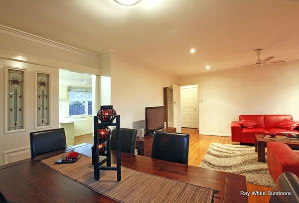 37 Sharpes Road, WATSONIA NORTH VIC 3087, Watsonia North - Thumbnail 3
