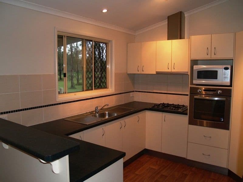 4 Kelly Road, GATTON QLD 4343, Gatton - Thumbnail 4