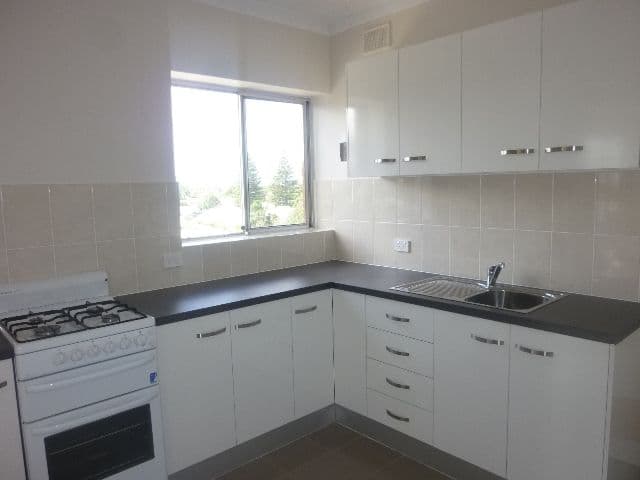 4/576 Seaview Road, GRANGE SA 5022, Grange - Image 1