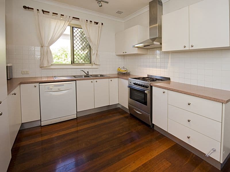 31 Tate Street, BENTLEY WA 6102, Bentley - Thumbnail 2
